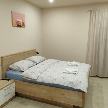 Josipa 2 Appartement Crikvenica Buitenkant foto