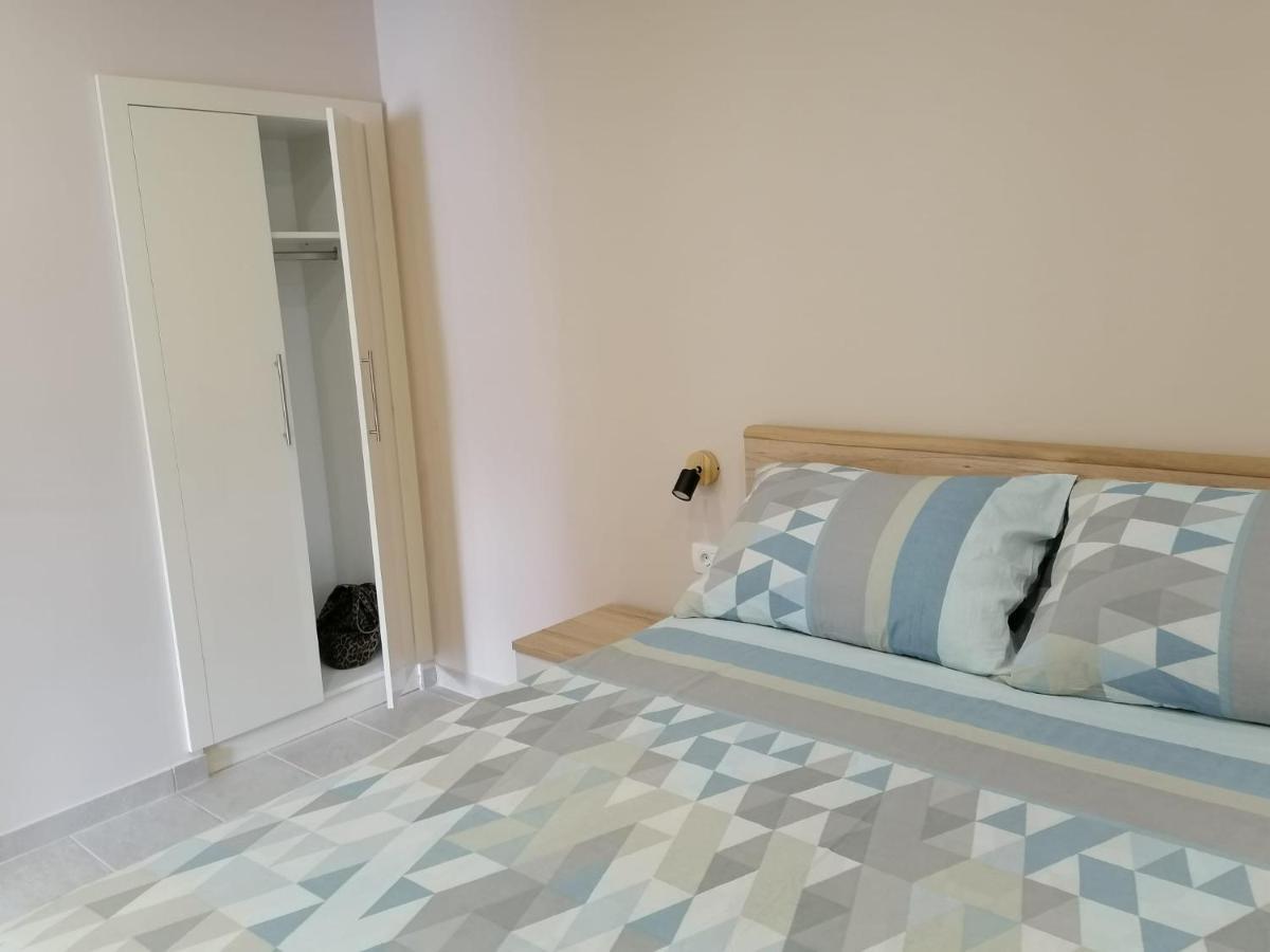 Josipa 2 Appartement Crikvenica Buitenkant foto