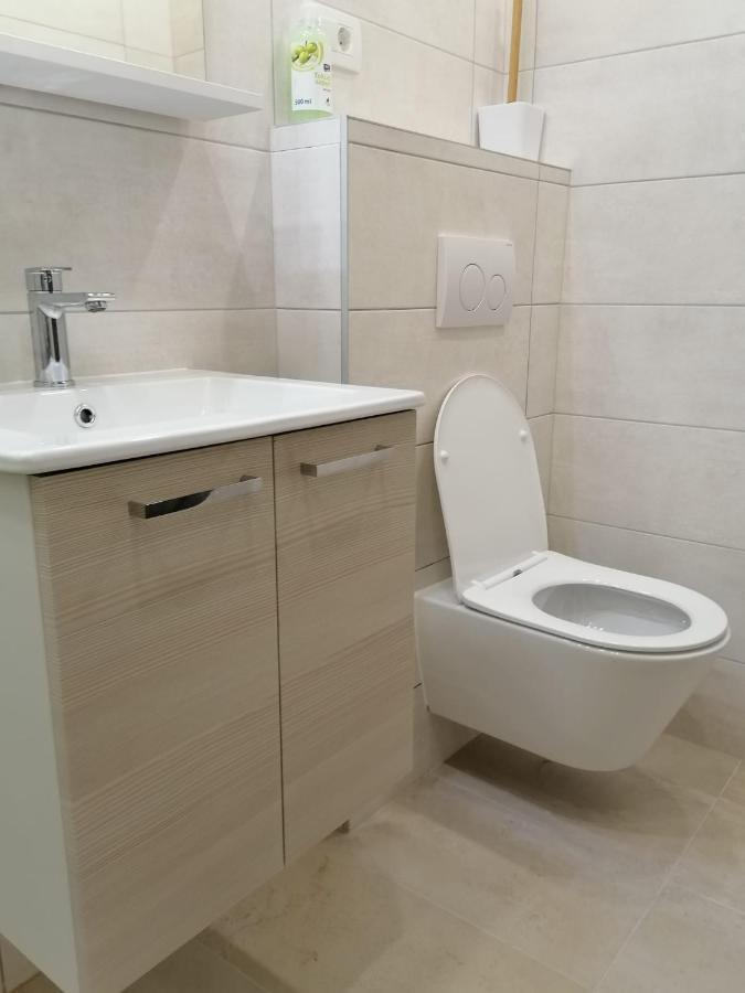 Josipa 2 Appartement Crikvenica Buitenkant foto